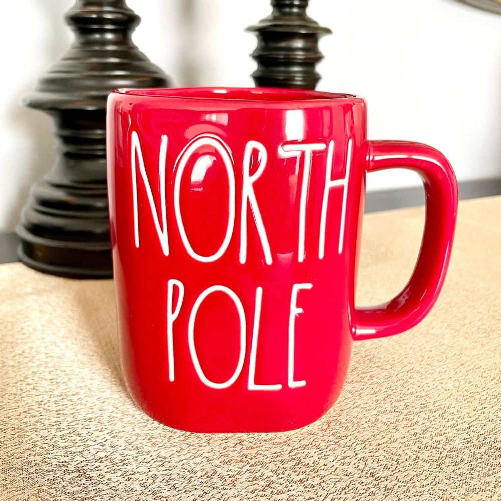 🆕Rae Dunn NORTH POLE Ceramic Mug